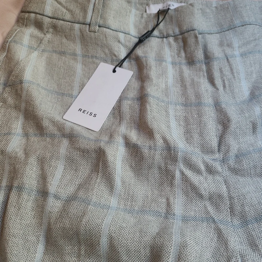 REISS willow short - window pane sz10 [911] - Picture 3 of 6